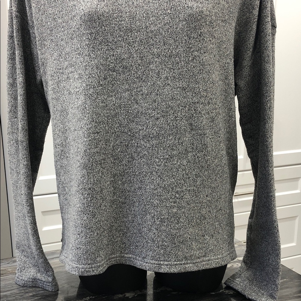 🦫Roots Women’s Cowl Neck Sweater – Heather Gray/Salt & Pepper – Size Medium - Picture 4 of 10